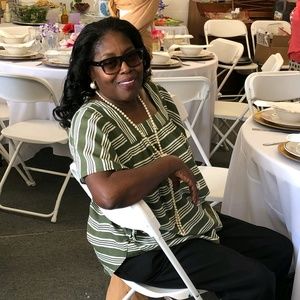 Meet your Posher, Winnie